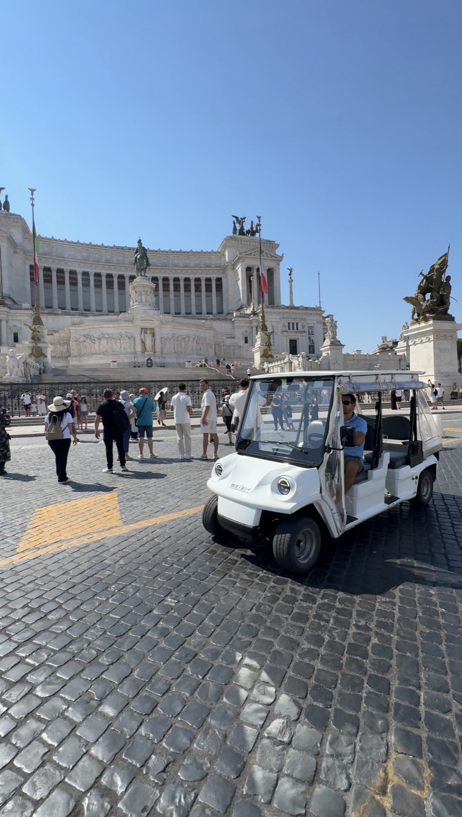 Golf cart tour at Piazza Venezia